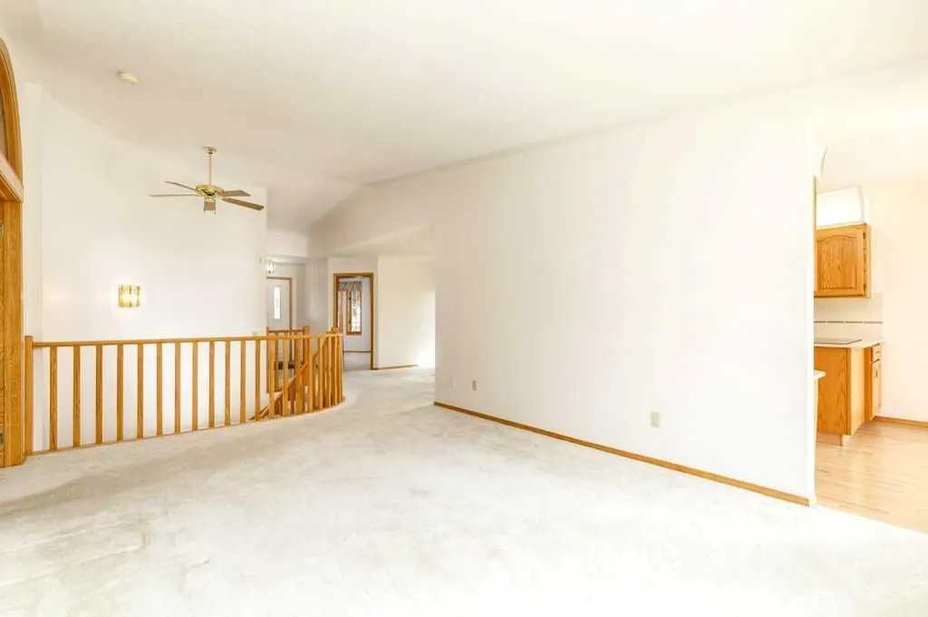 4700 Fountain Drive Red Deer AB T4N 6W4