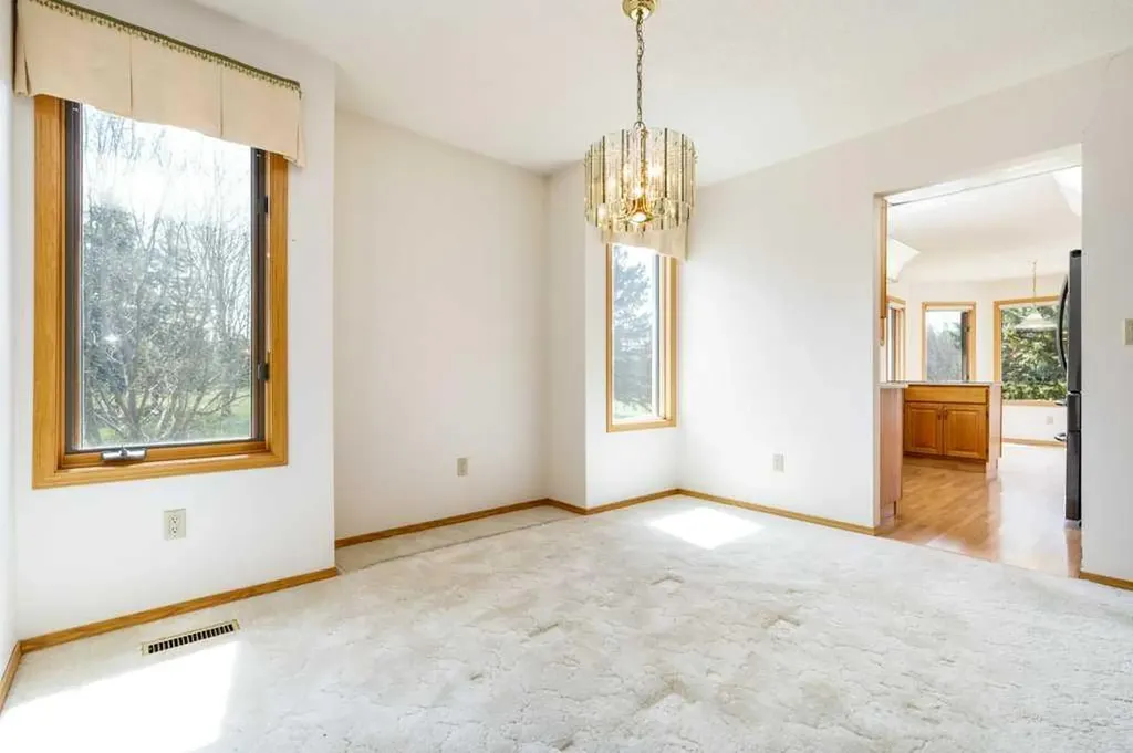 4700 Fountain Drive Red Deer AB T4N 6W4