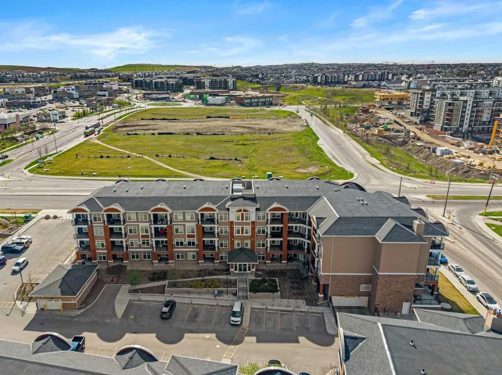 3727 Sage Hill Drive NW Calgary AB T3R 1J1