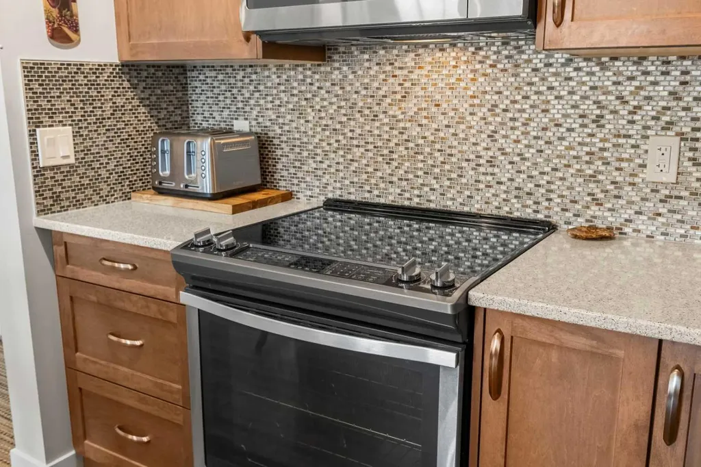 3727 Sage Hill Drive NW Calgary AB T3R 1J1