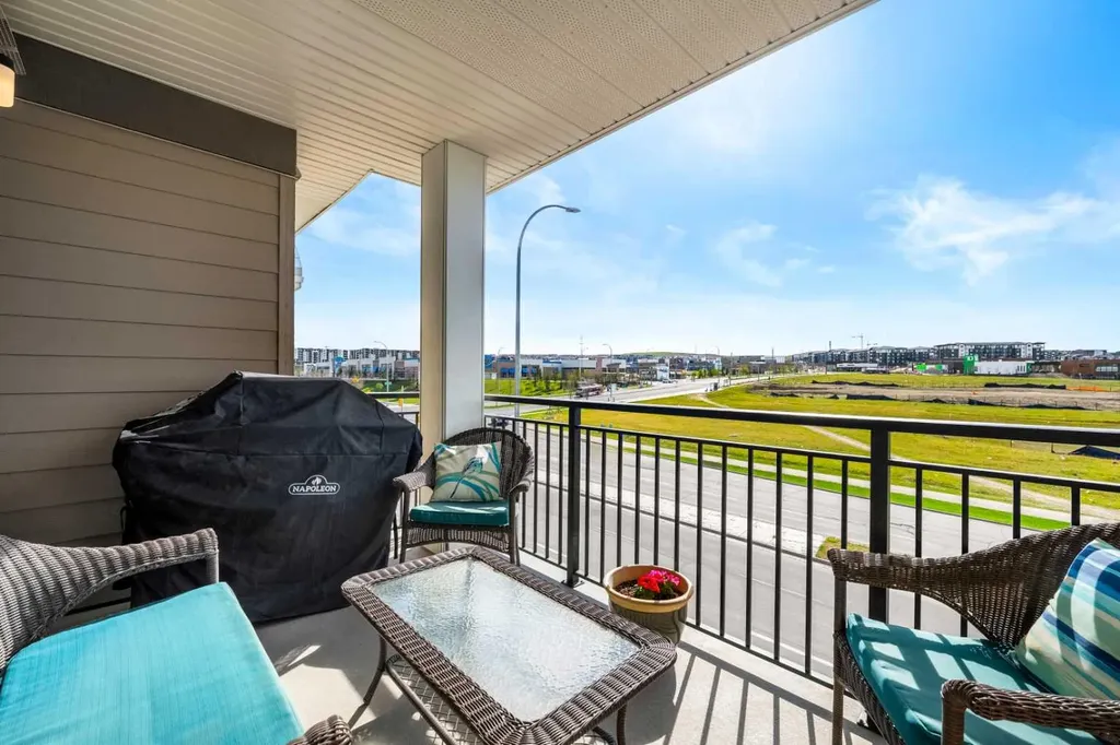 3727 Sage Hill Drive NW Calgary AB T3R 1J1