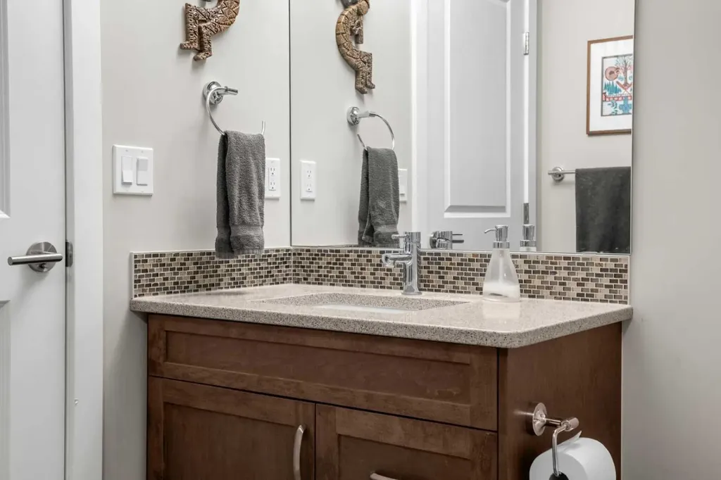 3727 Sage Hill Drive NW Calgary AB T3R 1J1