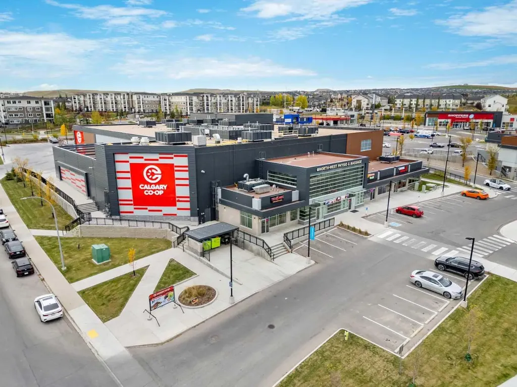 3727 Sage Hill Drive NW Calgary AB T3R 1J1