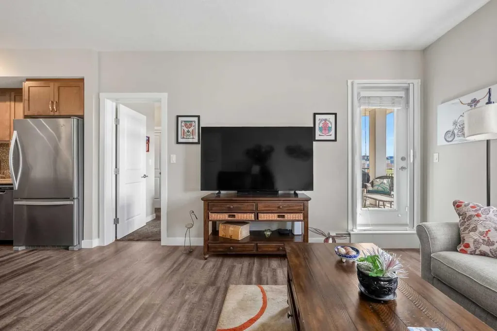 3727 Sage Hill Drive NW Calgary AB T3R 1J1