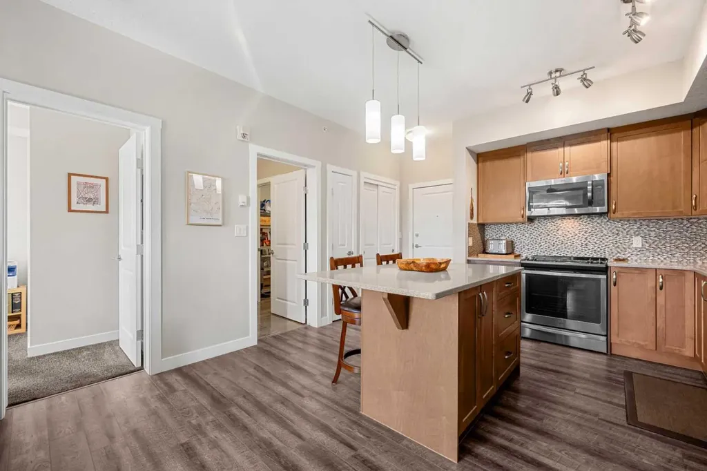 3727 Sage Hill Drive NW Calgary AB T3R 1J1