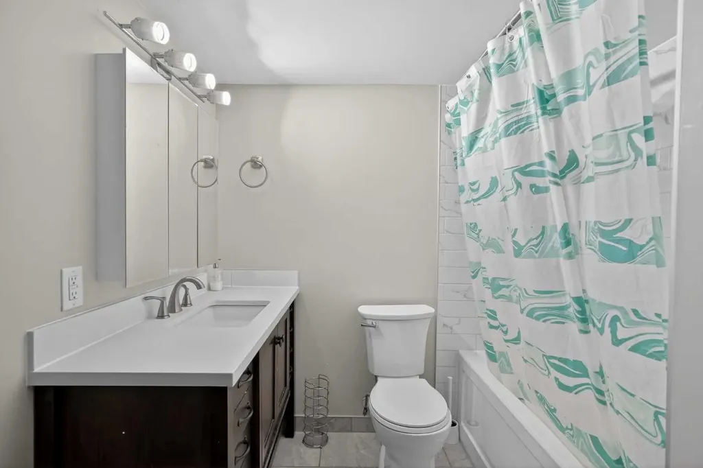 32 Evanspark Circle NW Calgary AB T3P0B3