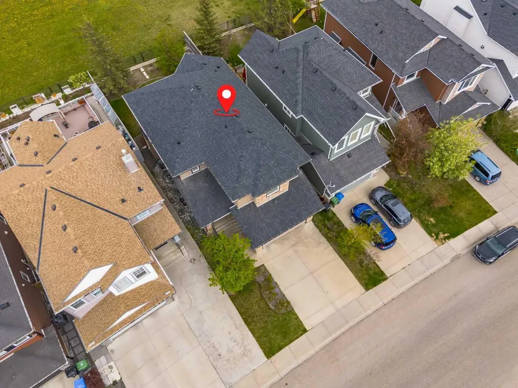 32 Evanspark Circle NW Calgary AB T3P0B3