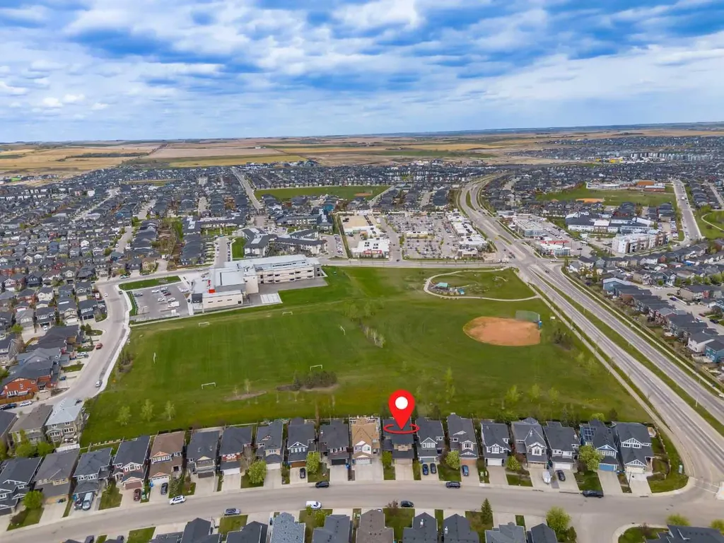 32 Evanspark Circle NW Calgary AB T3P0B3