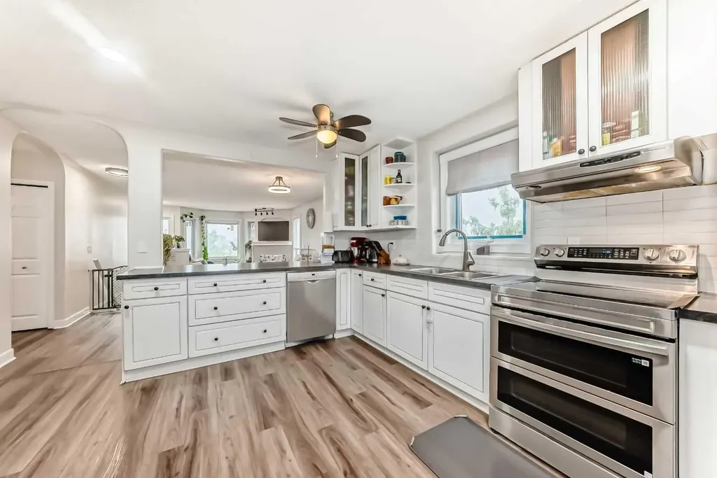 123 Millbank Road SW Calgary AB T2Y 2Y9