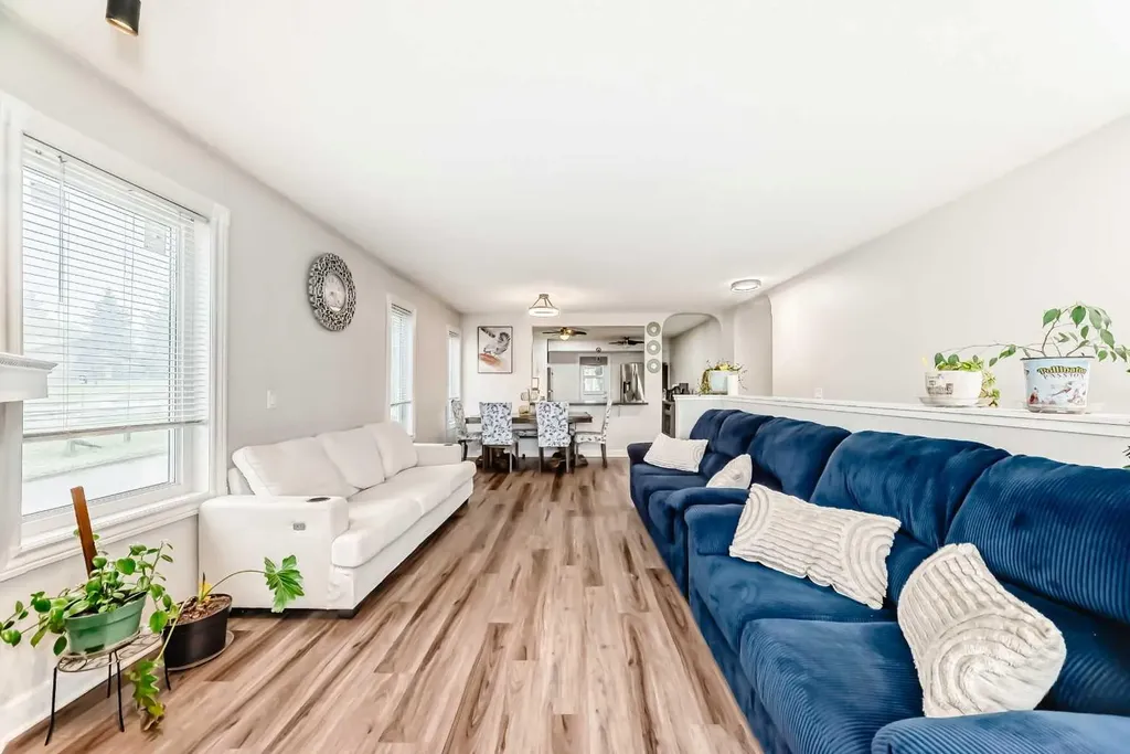 123 Millbank Road SW Calgary AB T2Y 2Y9