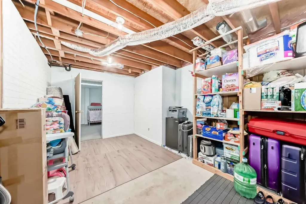 123 Millbank Road SW Calgary AB T2Y 2Y9