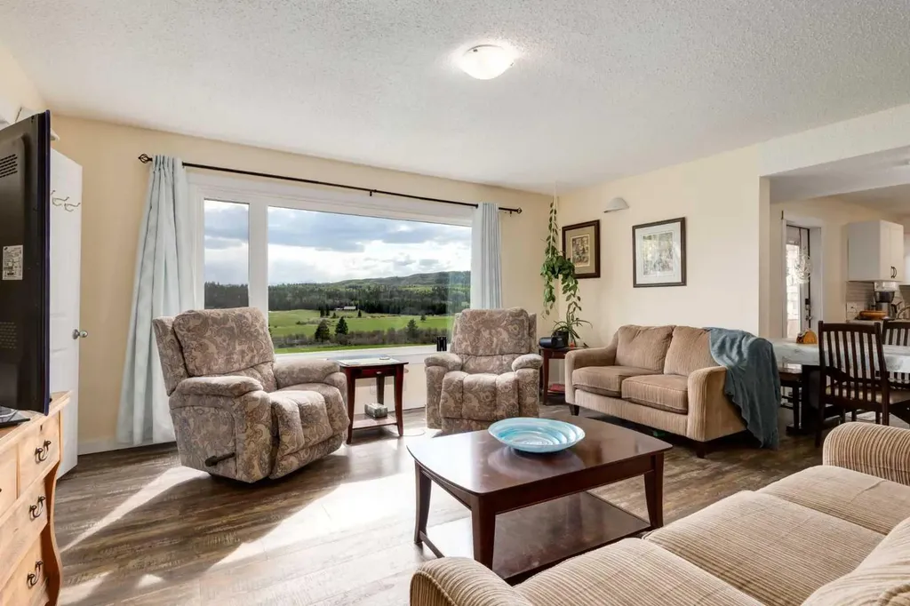274183 304 Street W Rural Foothills County AB T0L1K0