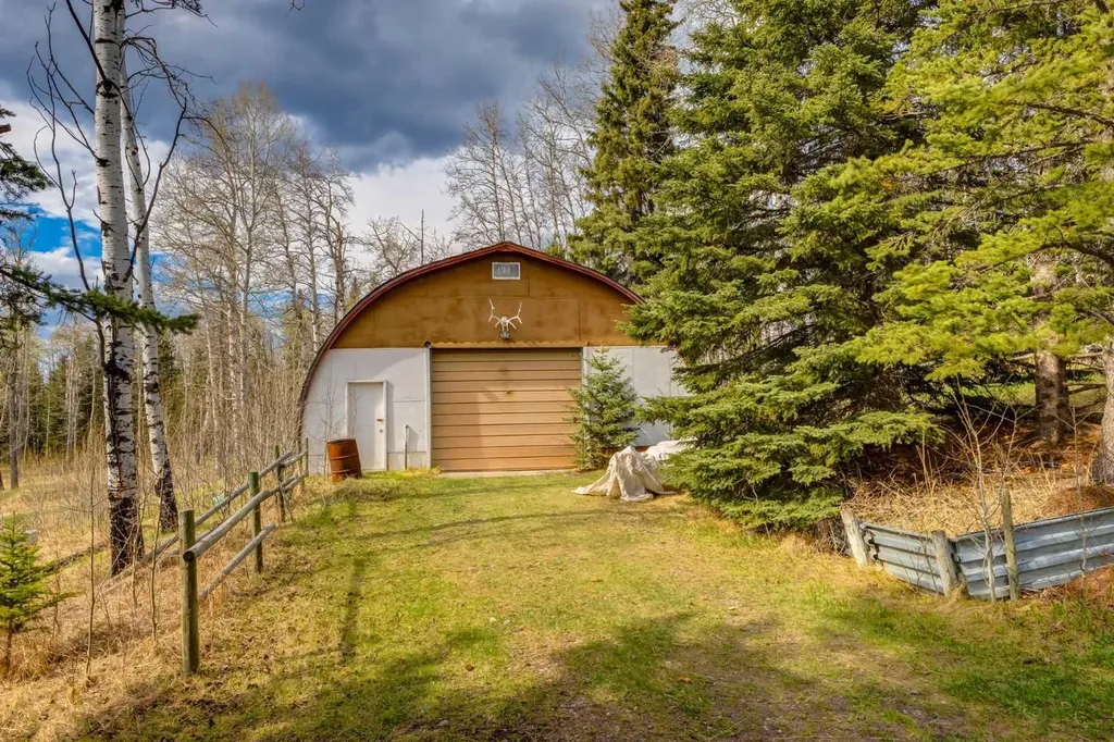 274183 304 Street W Rural Foothills County AB T0L1K0