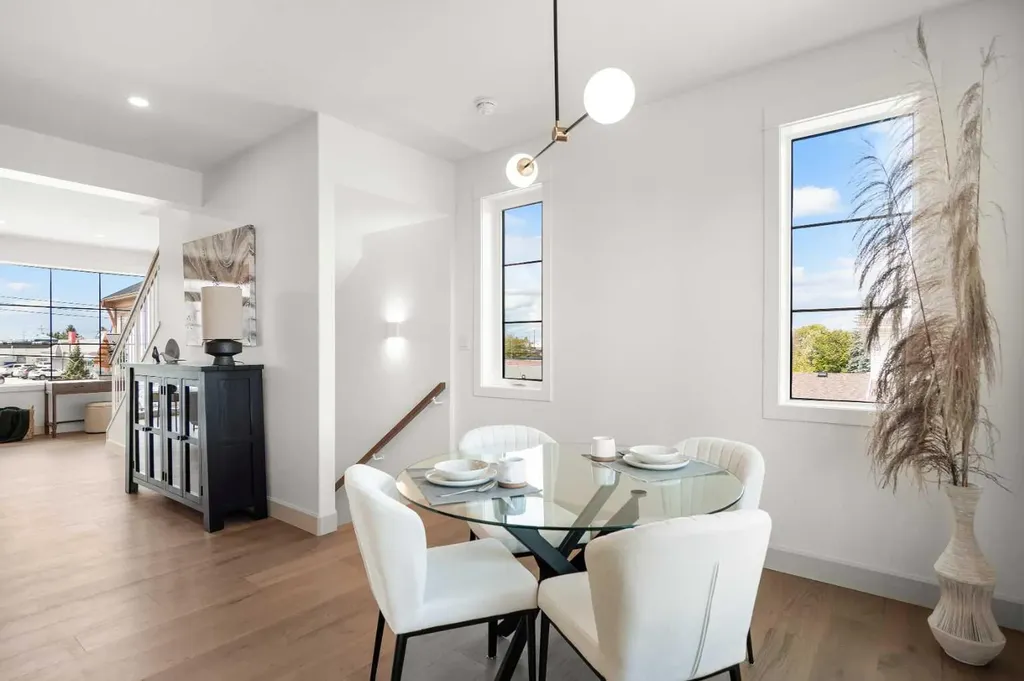 5032 48 Street Rocky Mountain House AB T4T 1C1