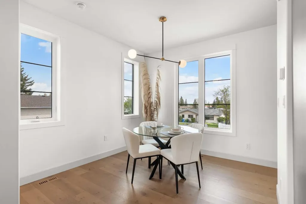 5032 48 Street Rocky Mountain House AB T4T 1C1