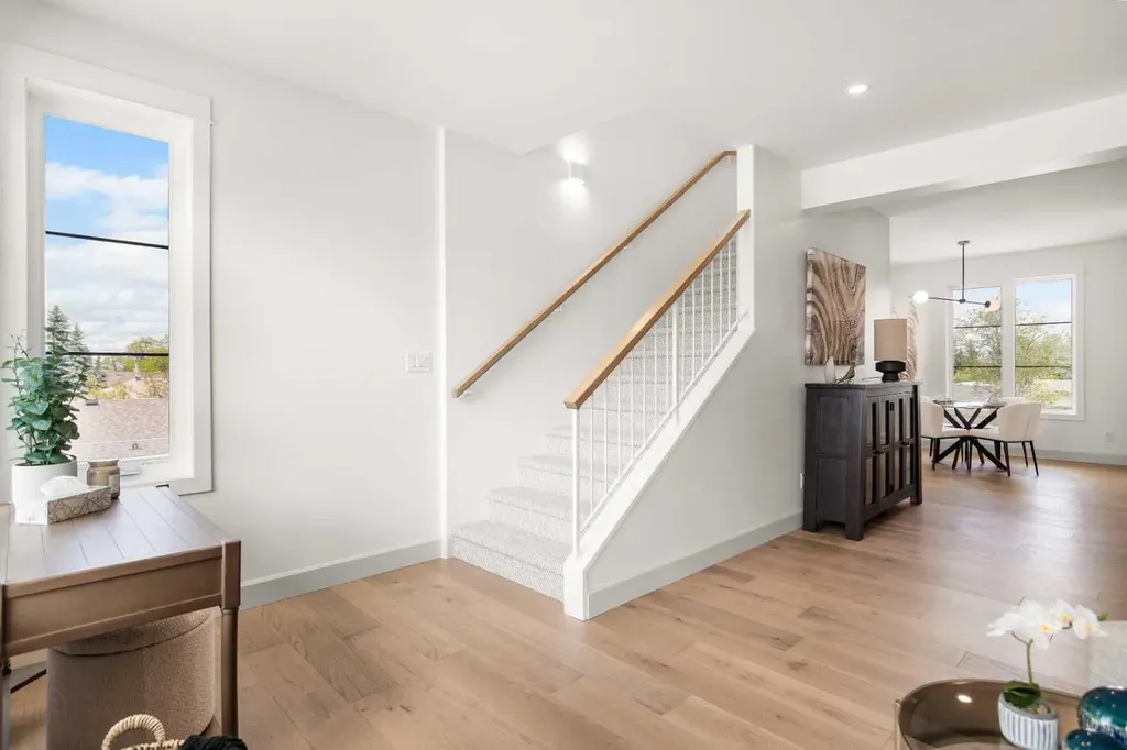 5032 48 Street Rocky Mountain House AB T4T 1C1