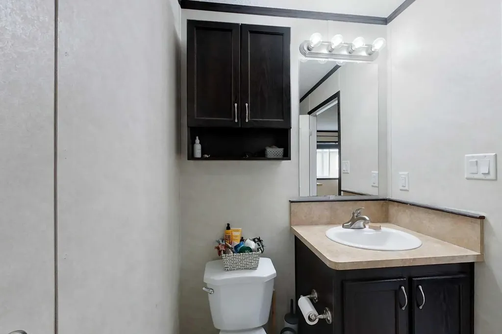 404 6 Avenue NW Slave Lake AB T0G 2A1