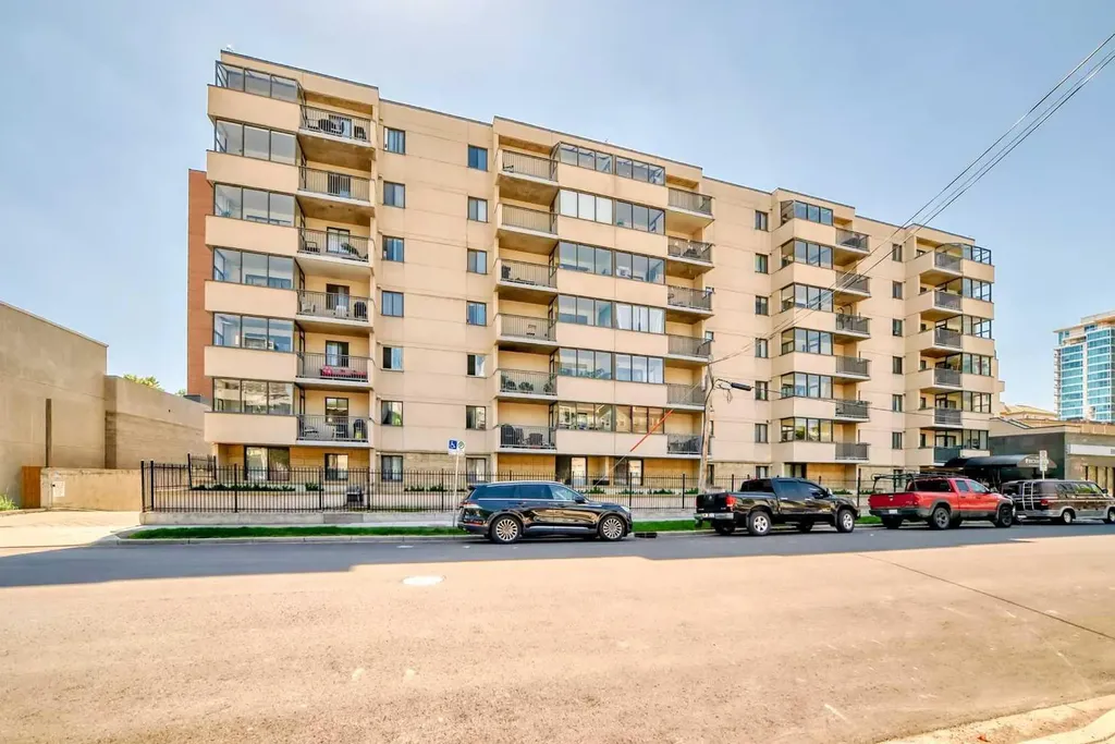111 14 Avenue SE Calgary AB T2G 1C6
