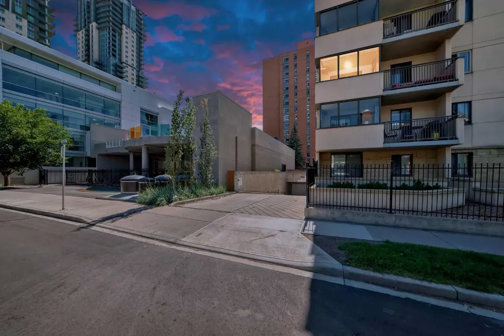 111 14 Avenue SE Calgary AB T2G 1C6