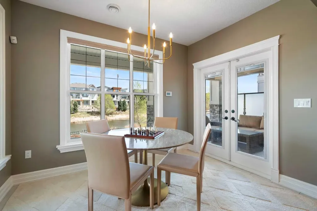 1085 Coopers Drive SW Airdrie AB T4B 0Z8