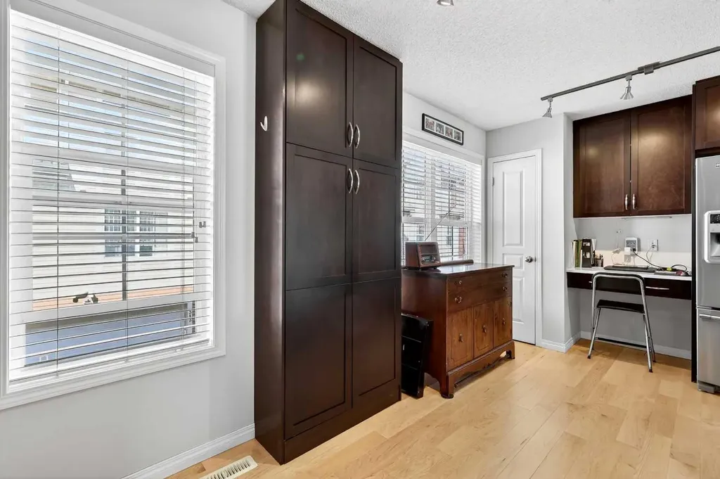312 New Brighton Villas SE Calgary AB T2Z0E6
