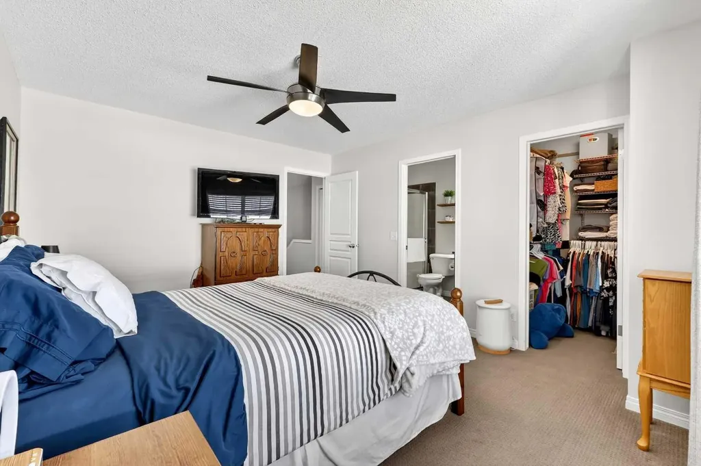 312 New Brighton Villas SE Calgary AB T2Z0E6