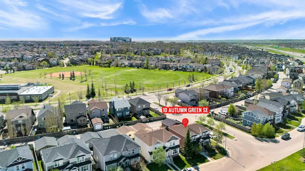 10 Autumn Green SE Calgary AB T3M 0P2