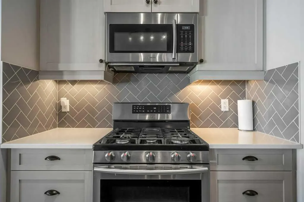 94 Copperpond Street SE Calgary AB T2Z 1J2