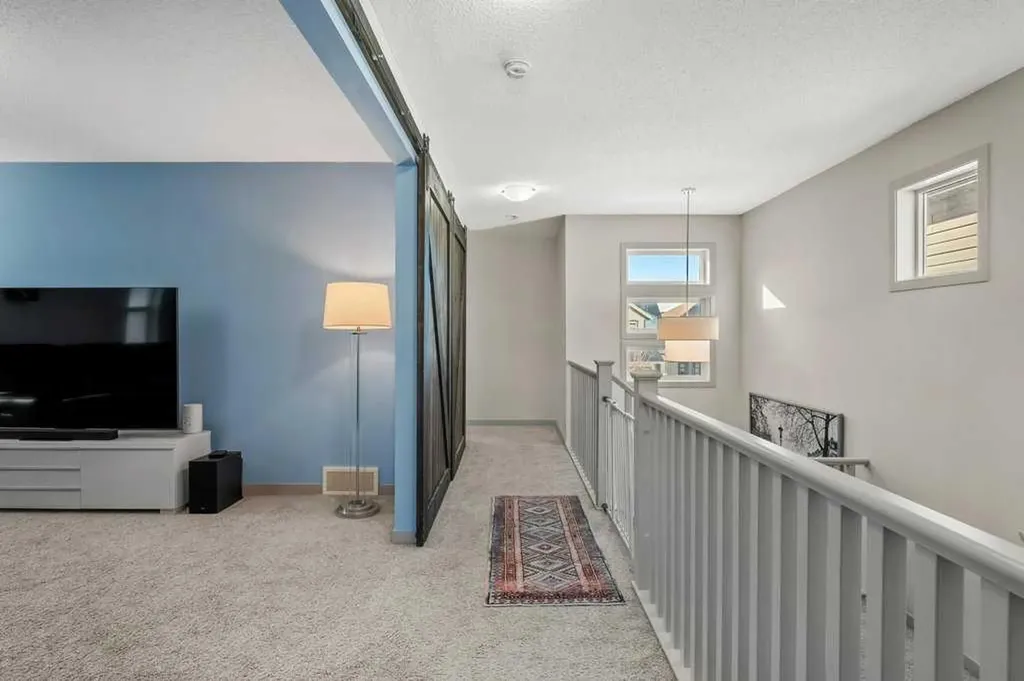 94 Copperpond Street SE Calgary AB T2Z 1J2