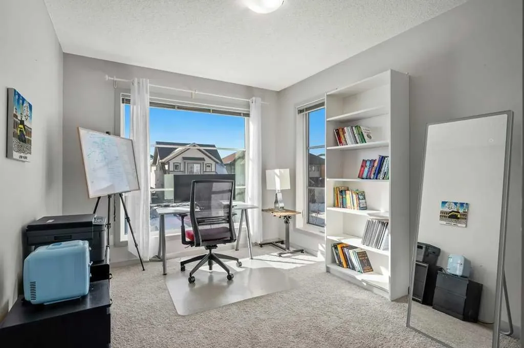 94 Copperpond Street SE Calgary AB T2Z 1J2