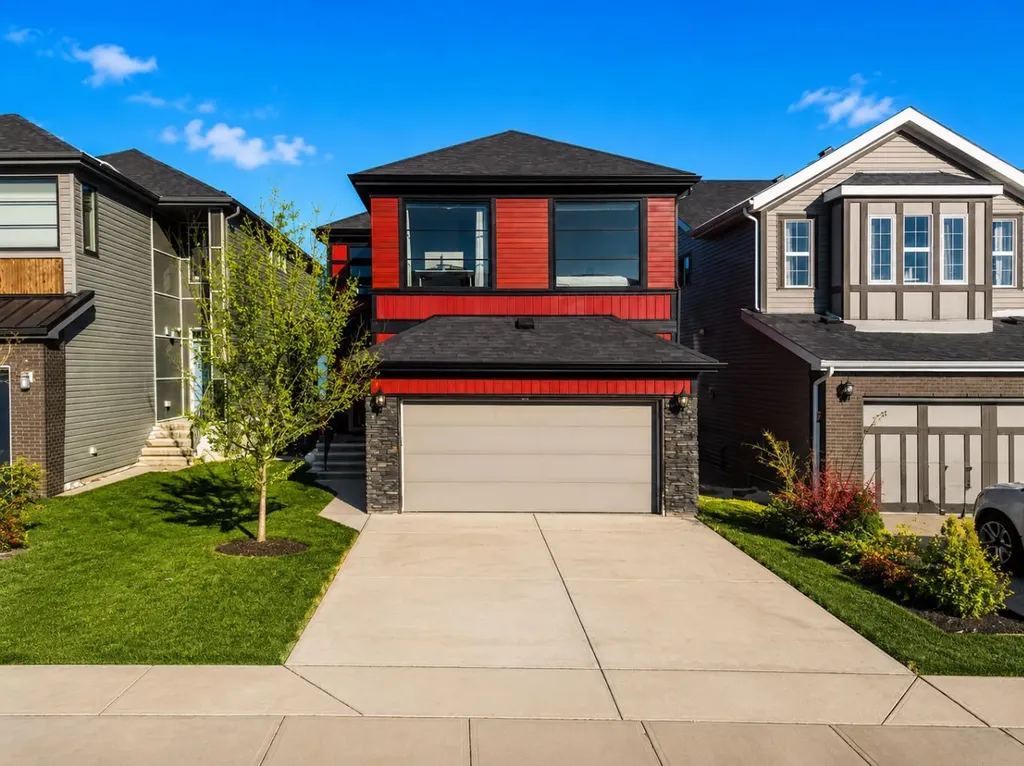 94 Copperpond Street SE Calgary AB T2Z 1J2