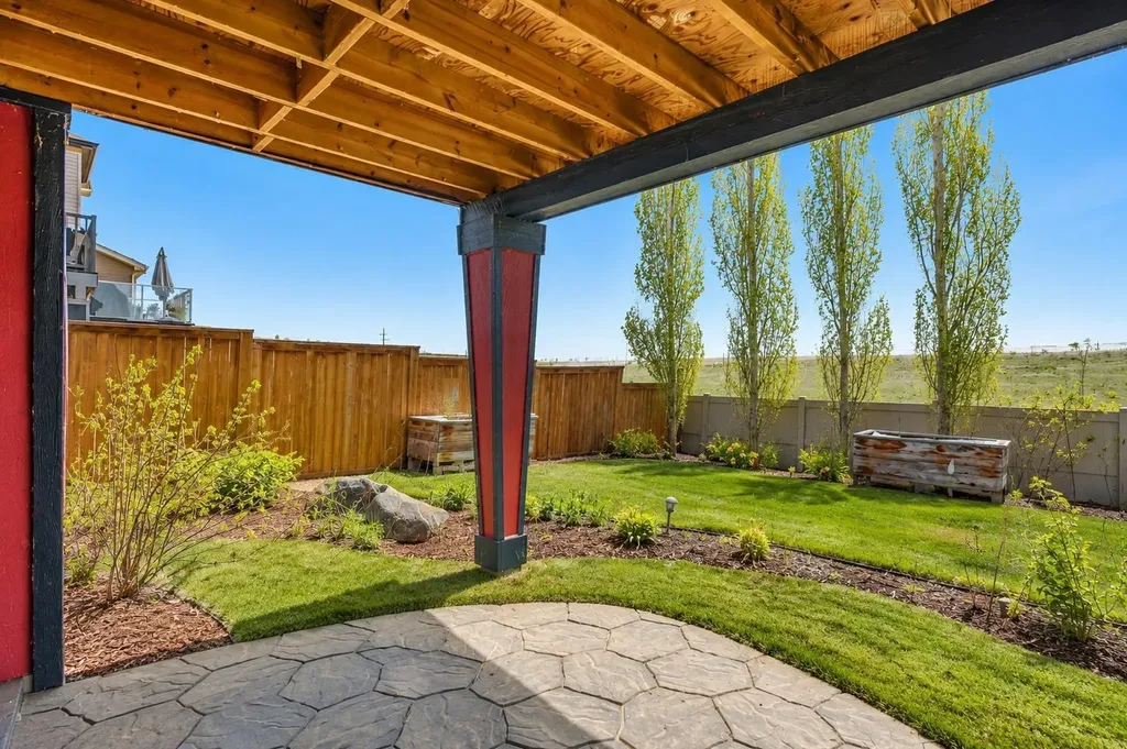 94 Copperpond Street SE Calgary AB T2Z 1J2