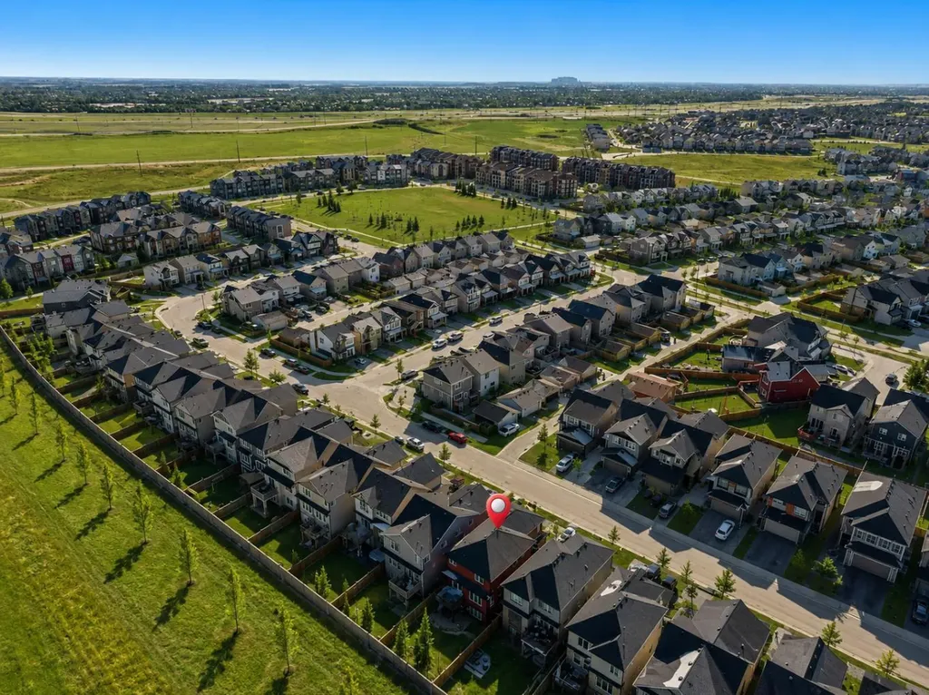 94 Copperpond Street SE Calgary AB T2Z 1J2