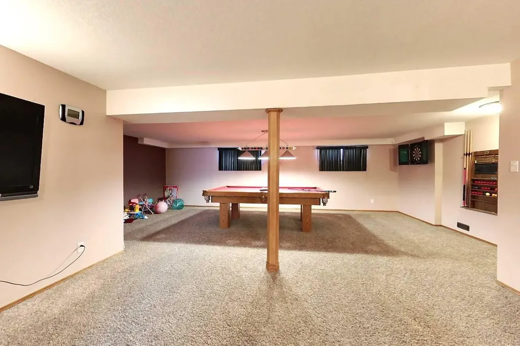 23 Springwood Drive NE Slave Lake AB T0G2A2