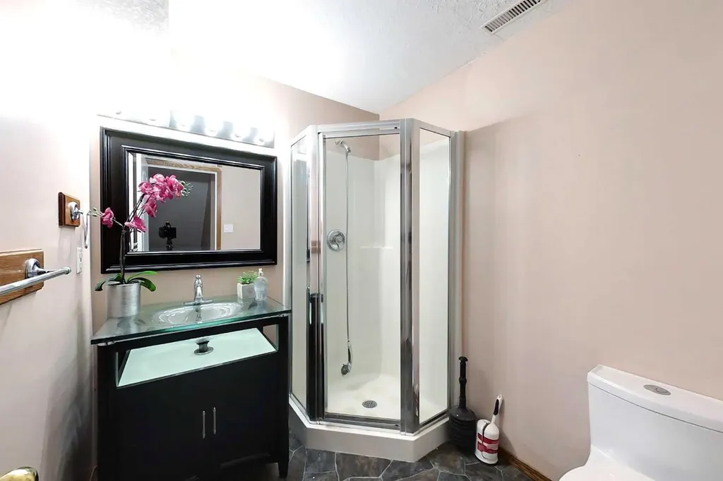 23 Springwood Drive NE Slave Lake AB T0G2A2