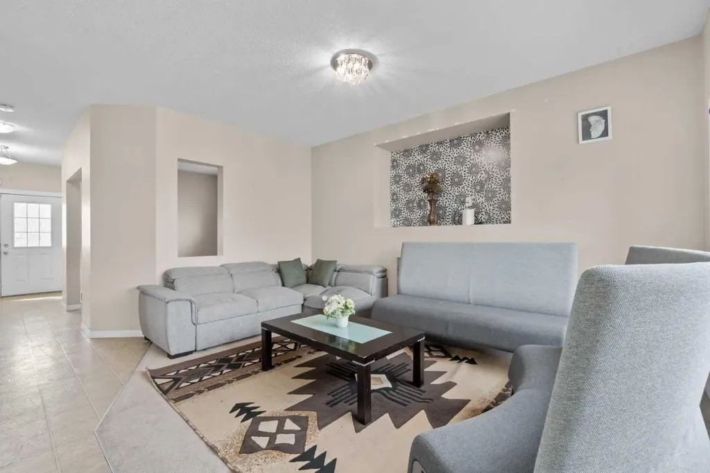 246 Martinwood Place NE Calgary AB T3J 3H6