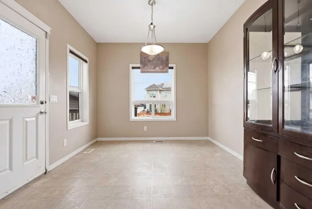 246 Martinwood Place NE Calgary AB T3J 3H6