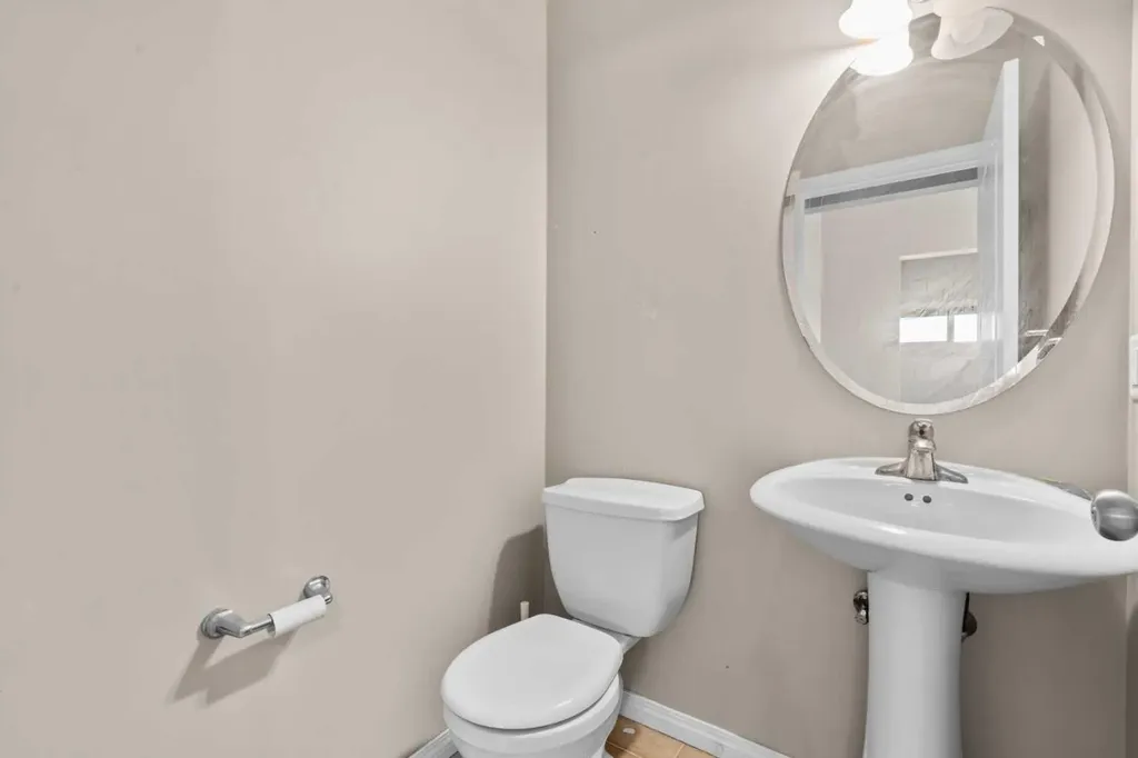 246 Martinwood Place NE Calgary AB T3J 3H6