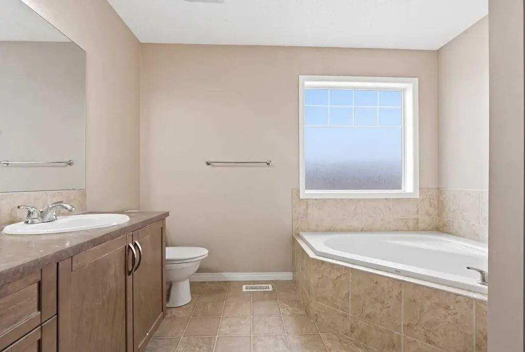 246 Martinwood Place NE Calgary AB T3J 3H6