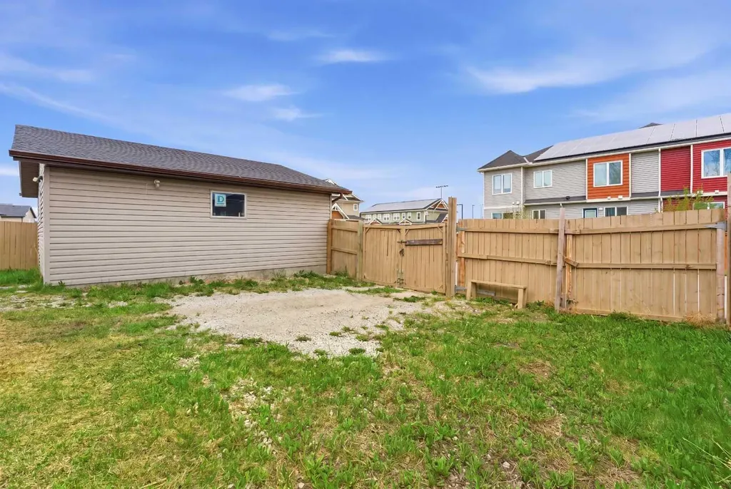 246 Martinwood Place NE Calgary AB T3J 3H6