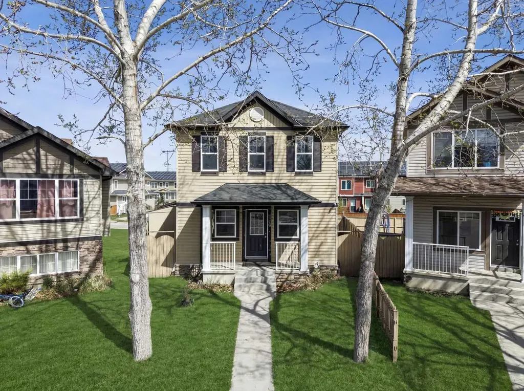 246 Martinwood Place NE Calgary AB T3J 3H6