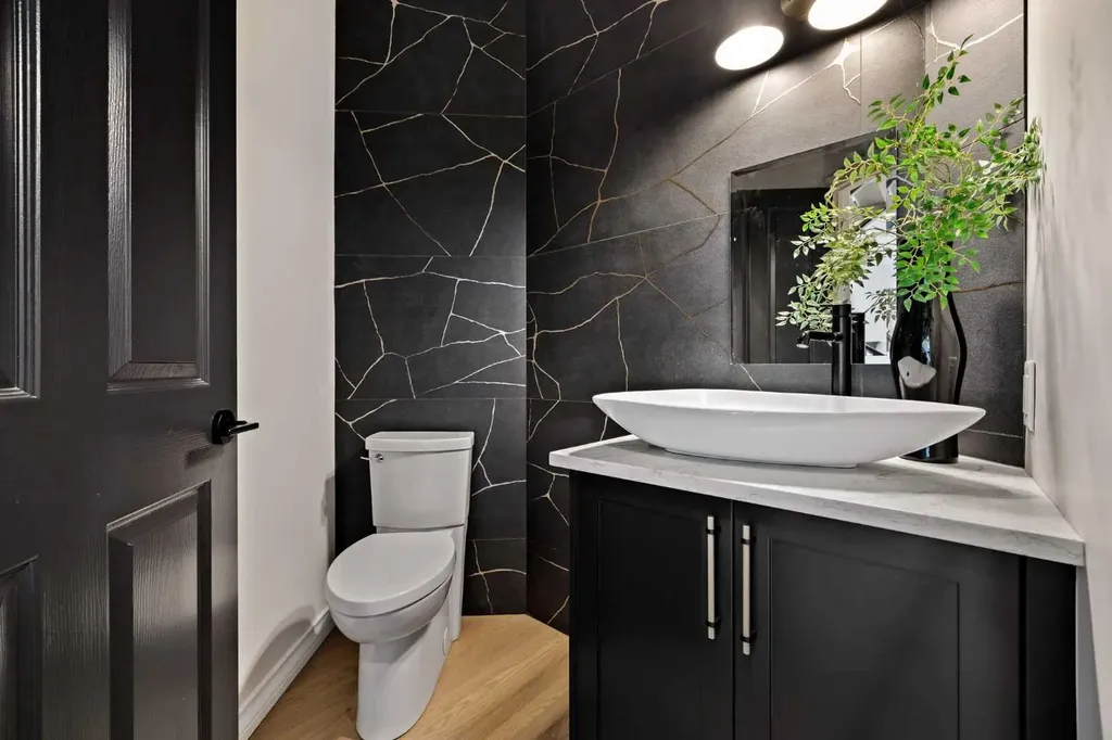 21 Douglas Woods Manor SE Calgary AB T2Z 2E7