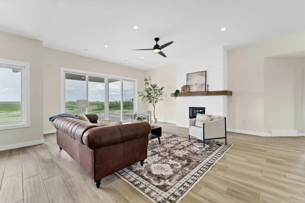 12320 Range Road 72 Rural Cypress County AB T2K1Z0