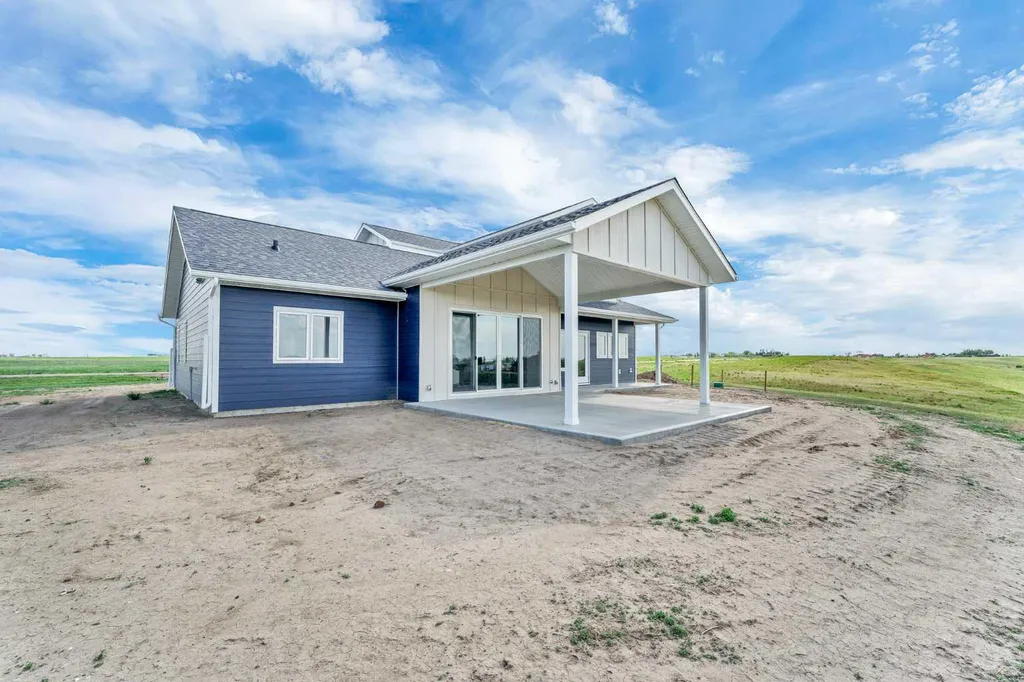 12320 Range Road 72 Rural Cypress County AB T2K1Z0