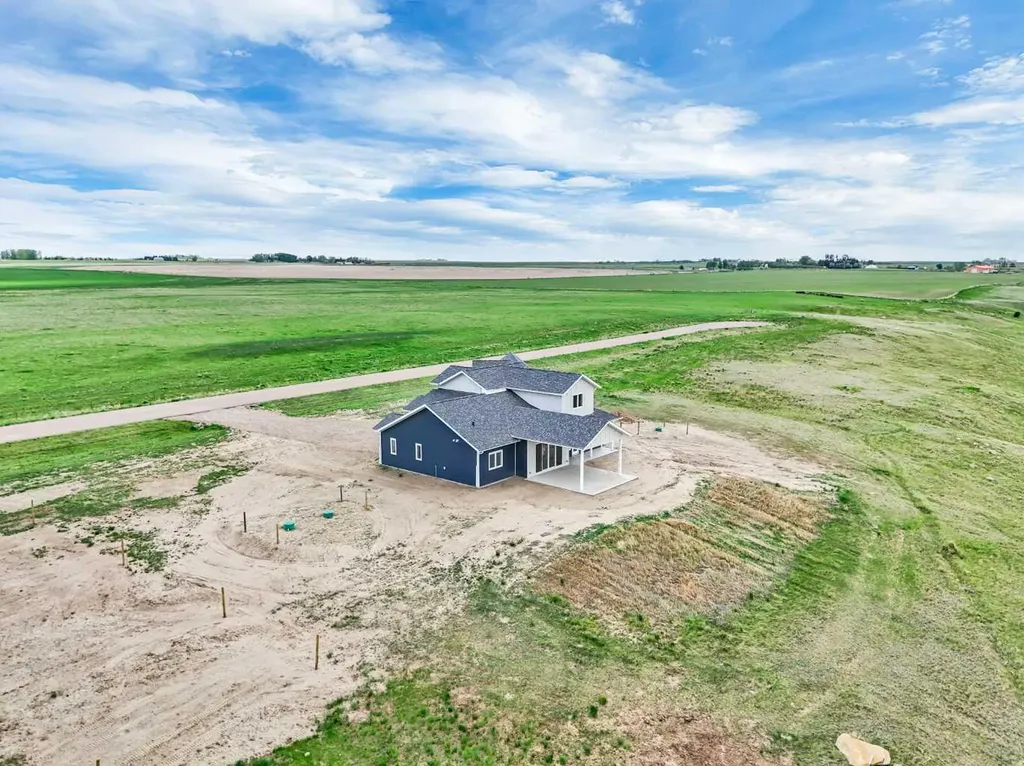 12320 Range Road 72 Rural Cypress County AB T2K1Z0