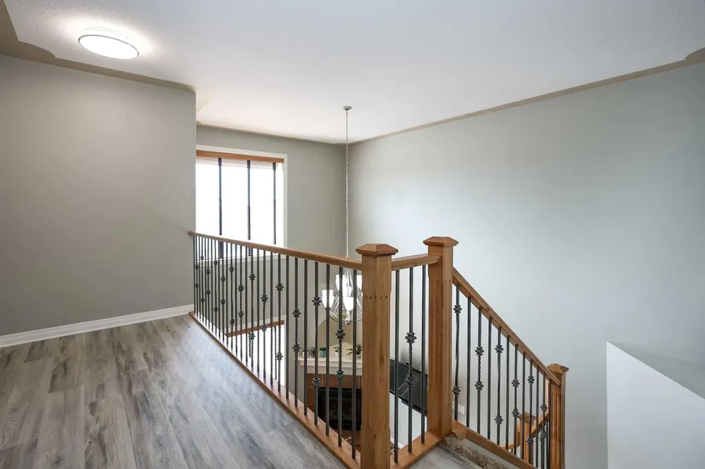 98 Pine Crescent Blackfalds AB T4M 0E2