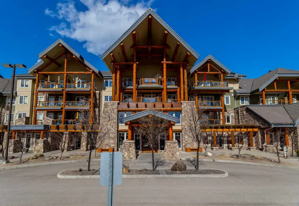 2330 Fish Creek Boulevard SW Calgary AB T2Y 0L1