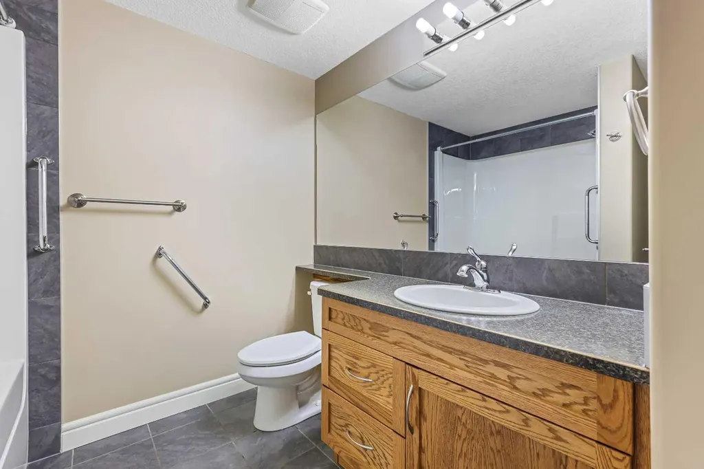 2330 Fish Creek Boulevard SW Calgary AB T2Y 0L1