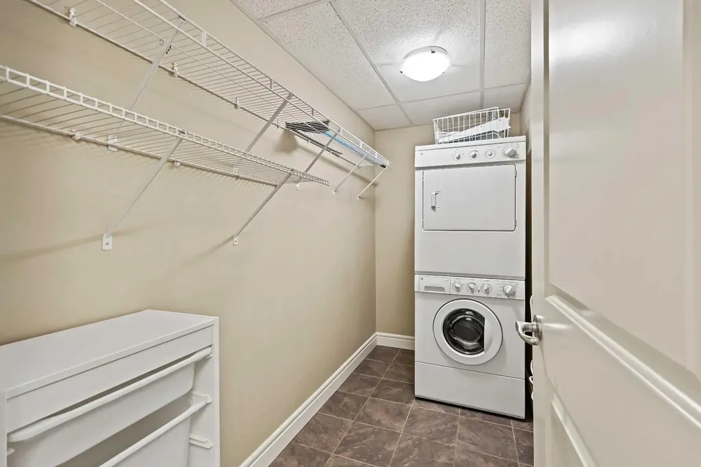 2330 Fish Creek Boulevard SW Calgary AB T2Y 0L1