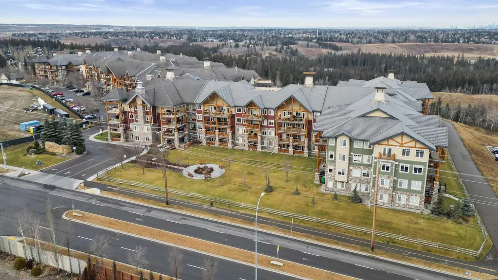 2330 Fish Creek Boulevard SW Calgary AB T2Y 0L1